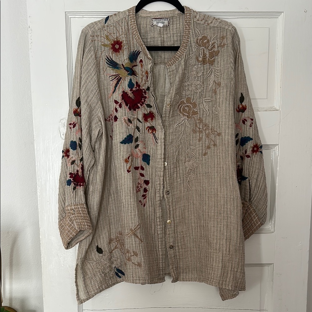 Johnny Was 100% Linen button up oversized blouse